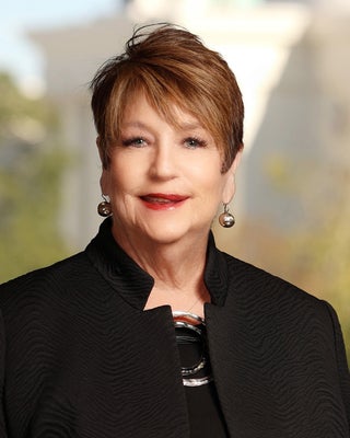 Portrait of Mary Jane Owen, Associate Broker
